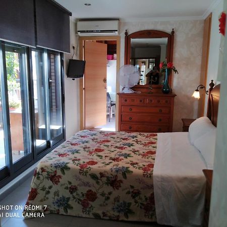 Habitacion Familiar En Un Atico Con Gran Terraza Y,Cocina ,En La Playa 부리아나 외부 사진